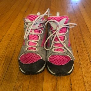 Girls Columbia Hiking Boot